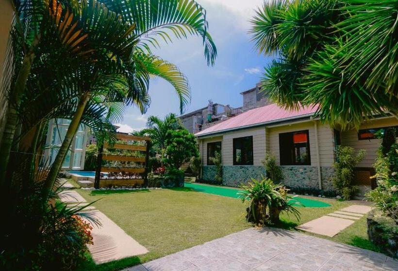 פנסיון Villa De Babat