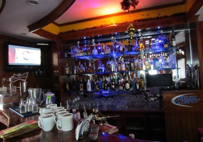 S & C Hotel Suites & Apartment