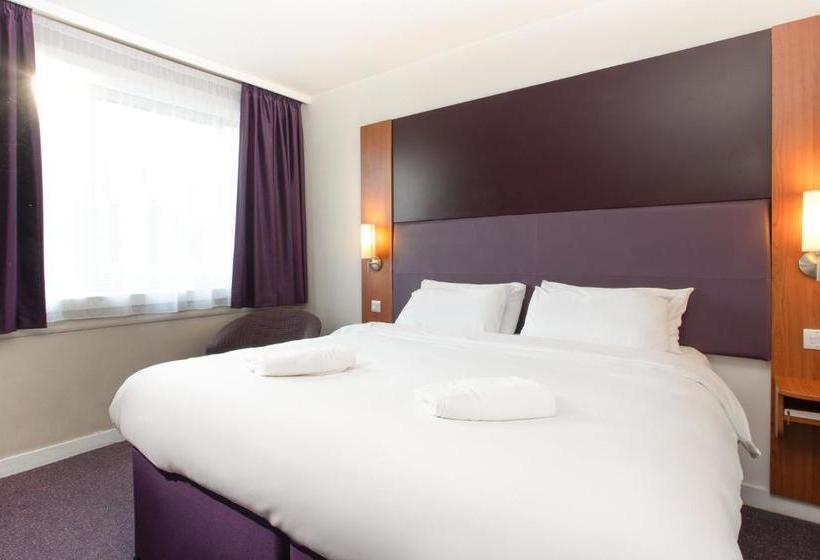 酒店 The Newbridge