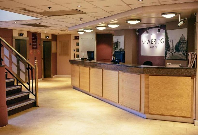 酒店 The Newbridge