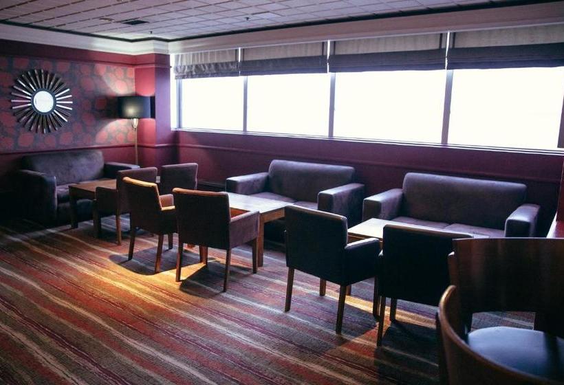 酒店 The Newbridge