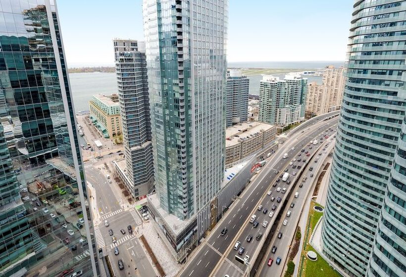 Topline Suites   Ice Condos