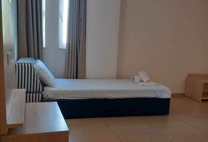 Aegean Blu Hotel & Apartments