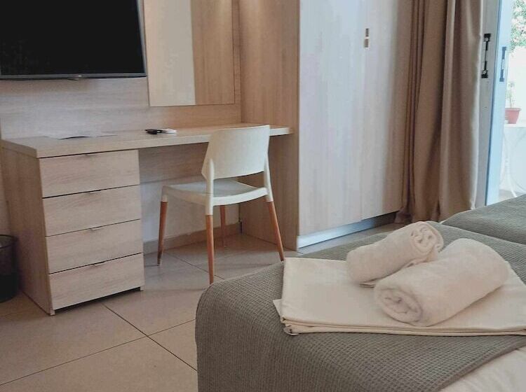 Aegean Blu Hotel & Apartments