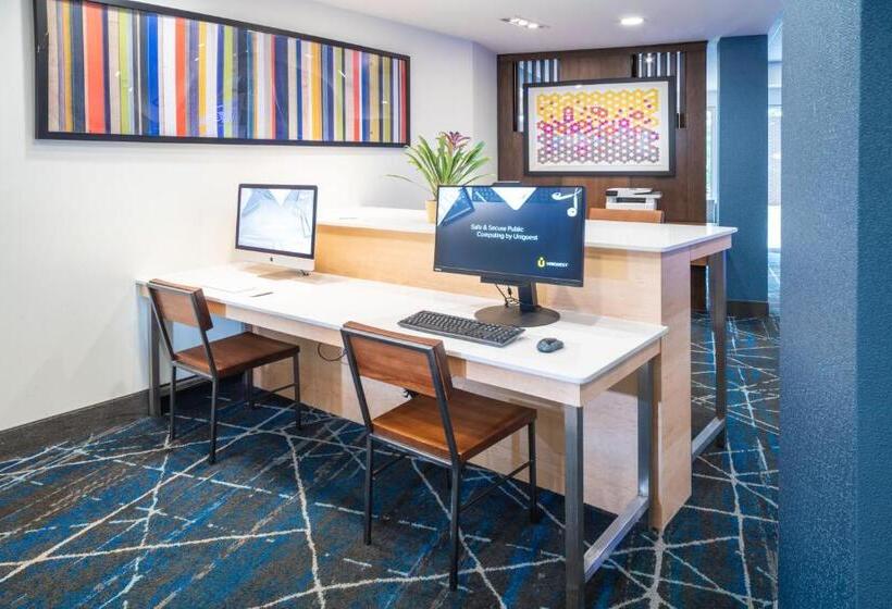 فندق Holiday Inn Express   Brevard, An Ihg