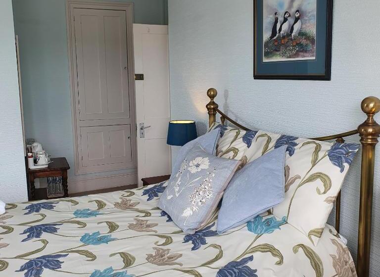 Pendyffryn Manor Bed & Breakfast