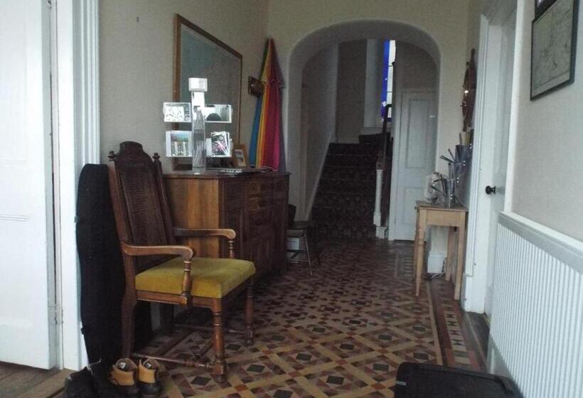 Pendyffryn Manor Bed & Breakfast