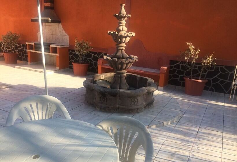 بنسيون Villa Paraiso