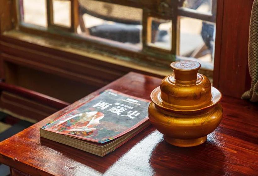 هتل Floral  Lincang Boutique