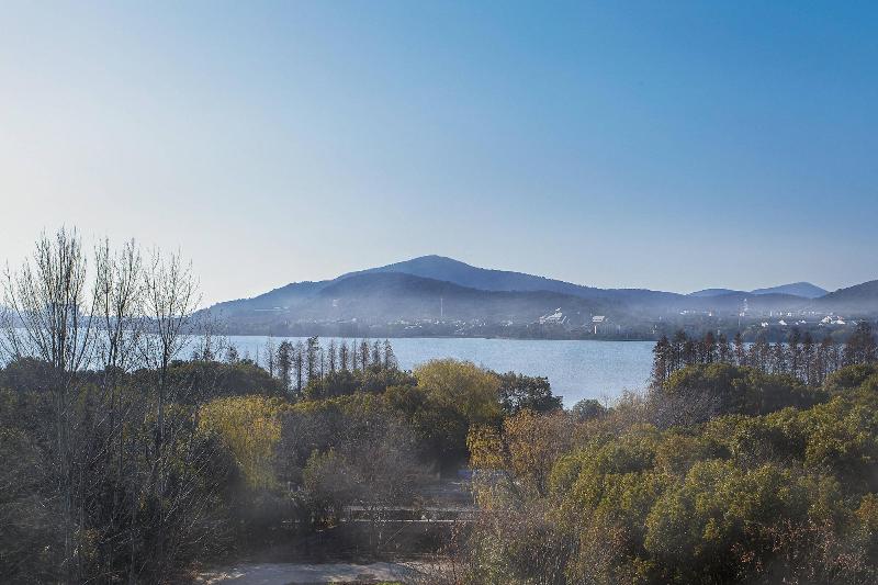 هتل Courtyard By Marriott Wuxi Lihu Lake