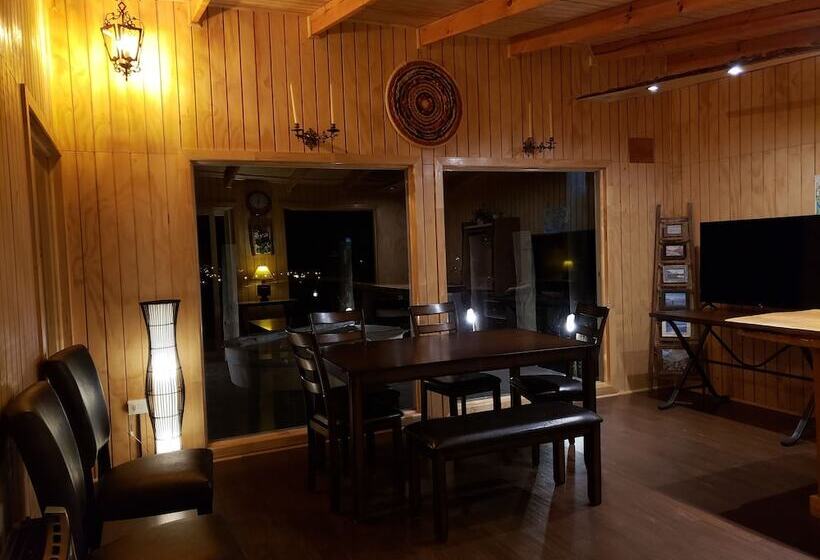 فندق Garden Domes