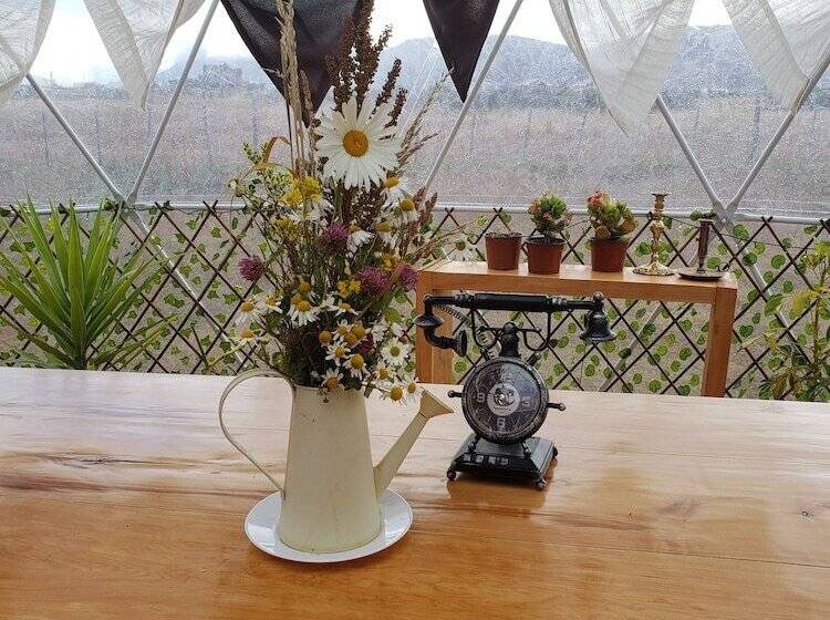 فندق Garden Domes