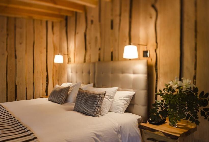 호텔 Huilo Huilo Reino Fungi