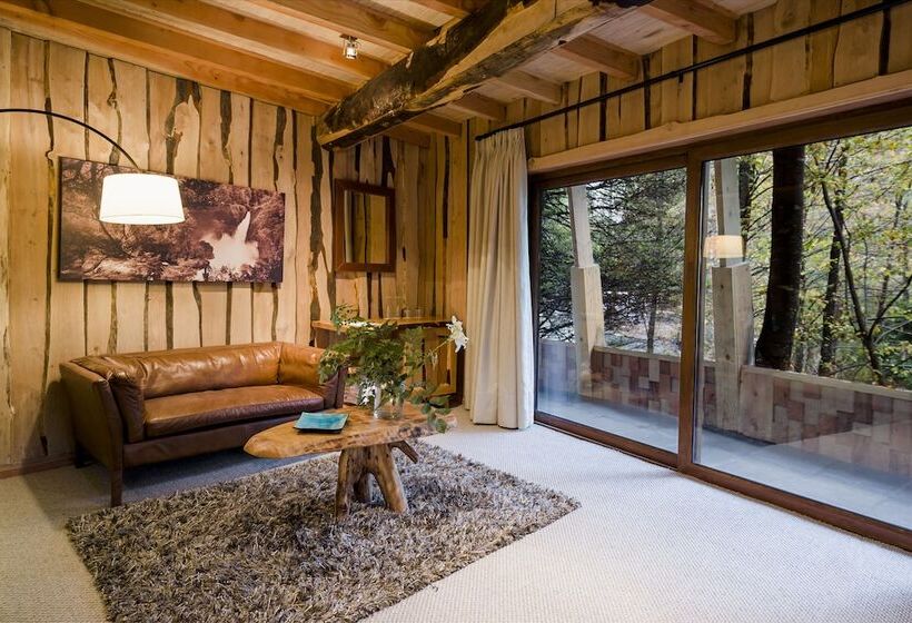 호텔 Huilo Huilo Reino Fungi