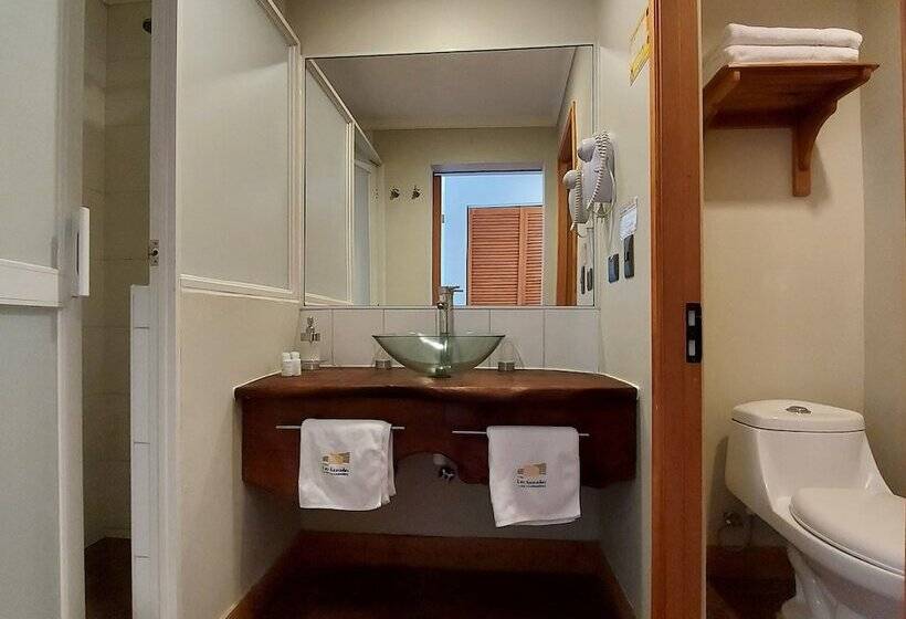 בית מלון כפרי Lodge Las Cascadas