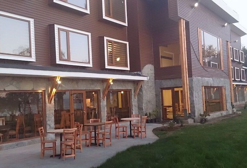 בית מלון כפרי Lodge Las Cascadas