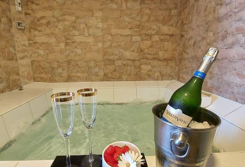 בית מלון כפרי Lodge Las Cascadas