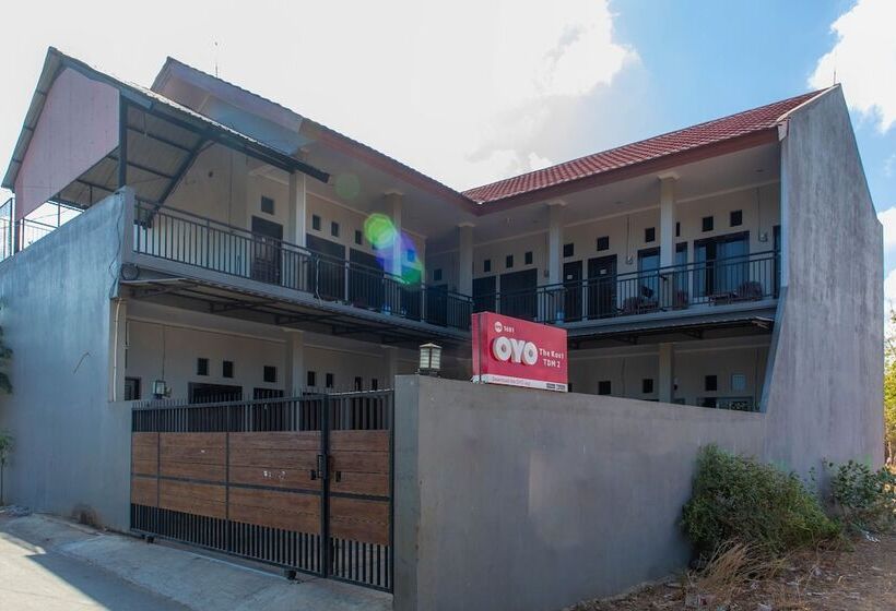 호텔 The Kost Tdm 2 By Oyo Rooms