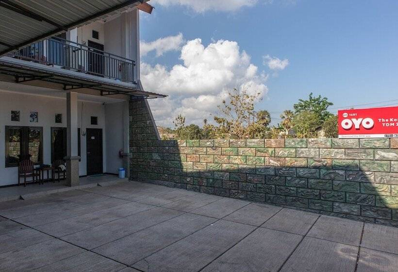 호텔 The Kost Tdm 2 By Oyo Rooms