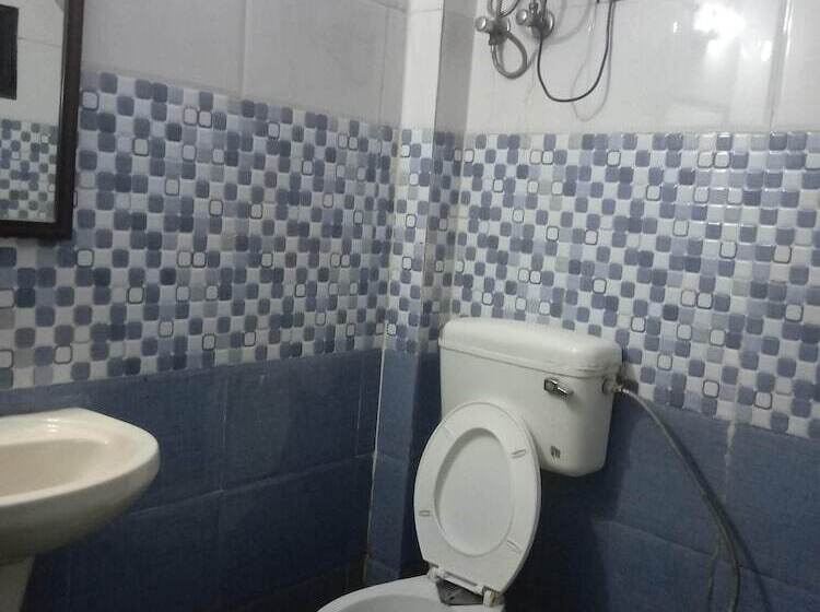 膳宿费 Sri Sai Inn