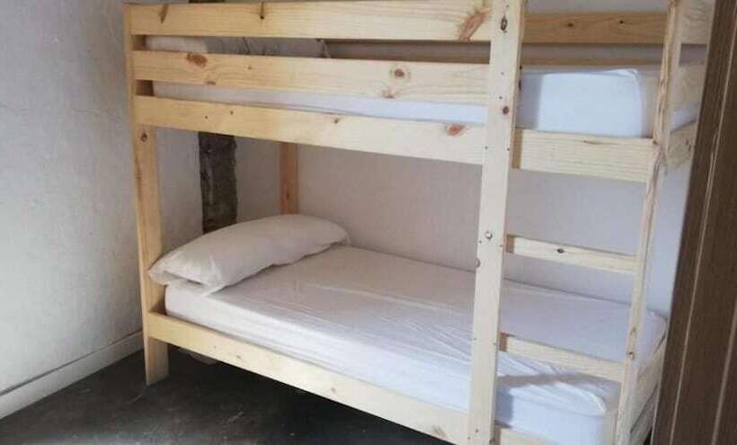 Albergue Casa De Broto