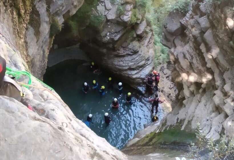 Albergue Casa De Broto