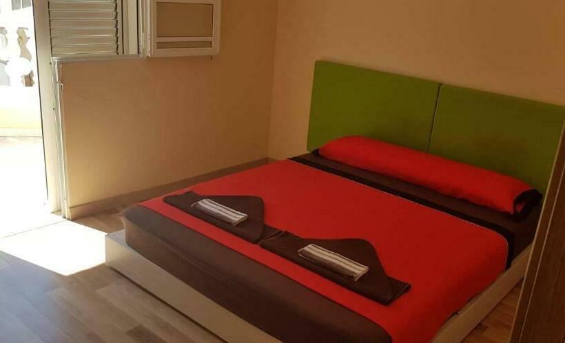 Flora B&b Rooms In Privat Home