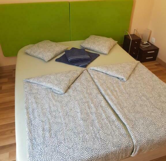 Flora B&b Rooms In Privat Home