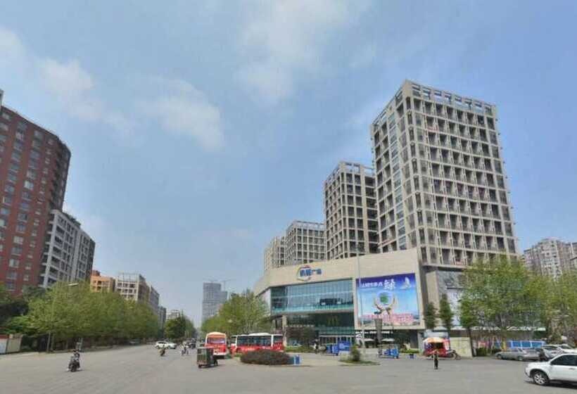 Otel Chengdu Charm City