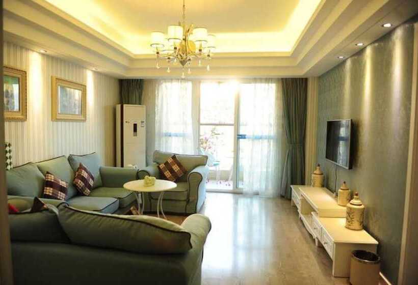 Otel Chengdu Charm City