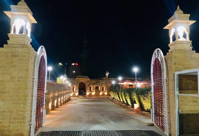 Отель Dholamaru Grand