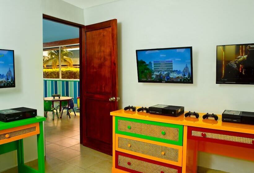 בית מלון כפרי Royal Decameron Panama Plus All Inclusive