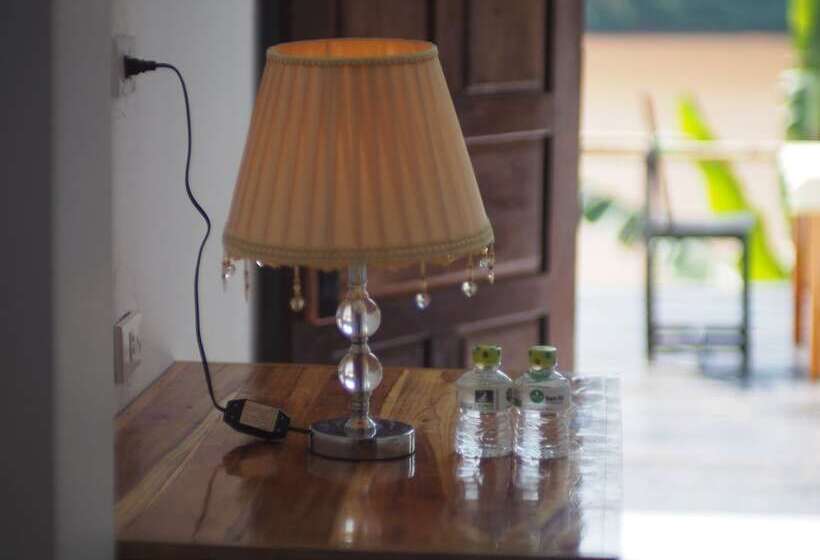 ペンション Nam Ou View Villa