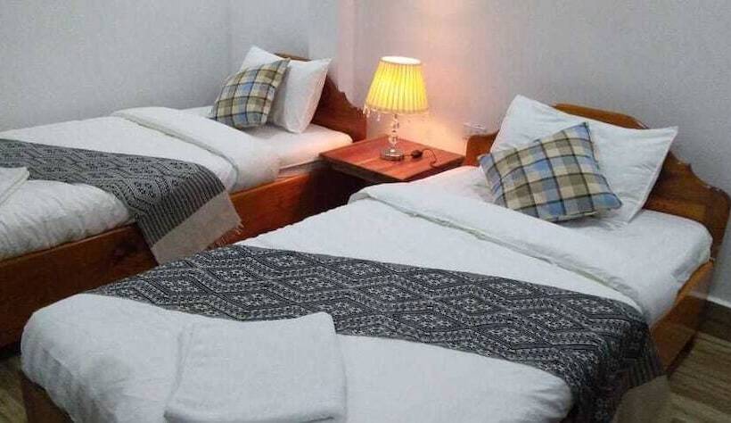 ペンション Nam Ou View Villa