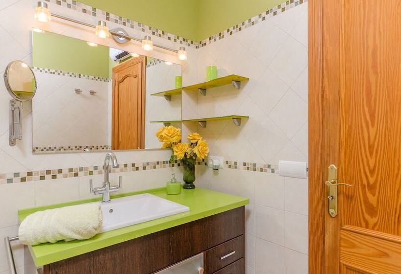 Santa Eulalia Petit In Muro