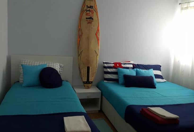 Общежитие Caparica Surf Villa