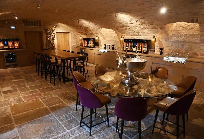 호텔 Hôtel & Spa Les Sept Fontaines Best Western Premier