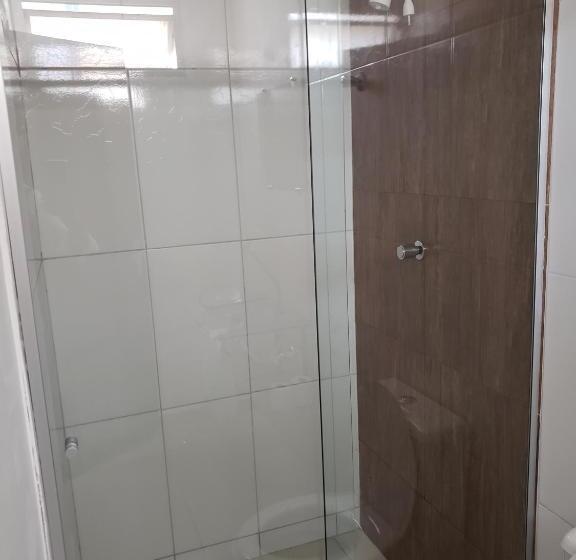 בית מלון כפרי Executive Plaza