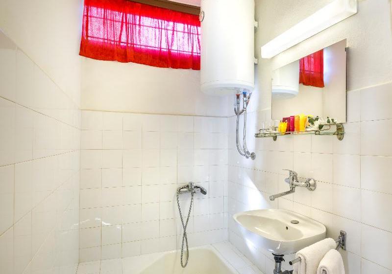 ホテル Helios Sunny Apartments By Valamar