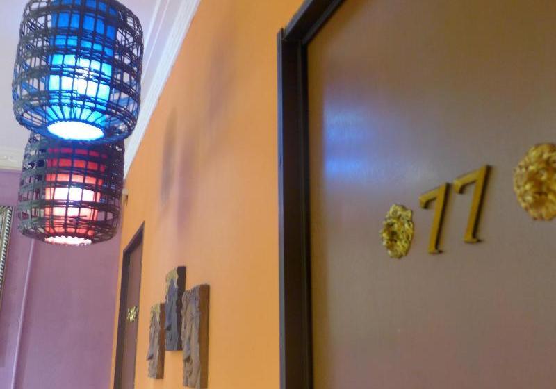 فندق Just Duvet Guesthouse