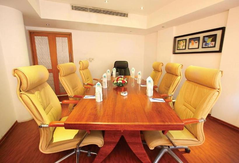 Отель Park Residency, Kakkanad