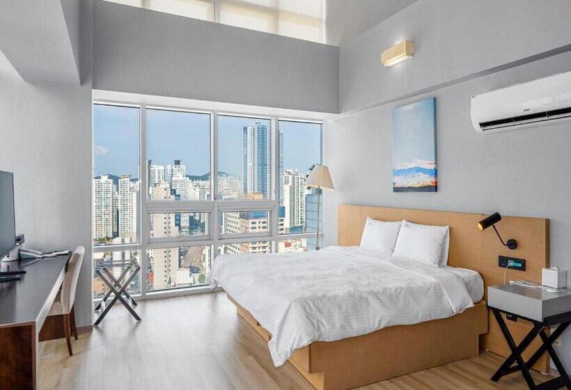 Haeundae Seacloud Hotel Residence