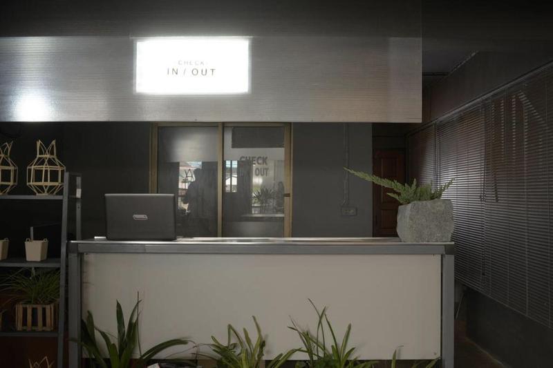 Отель Soundsleep Hostel