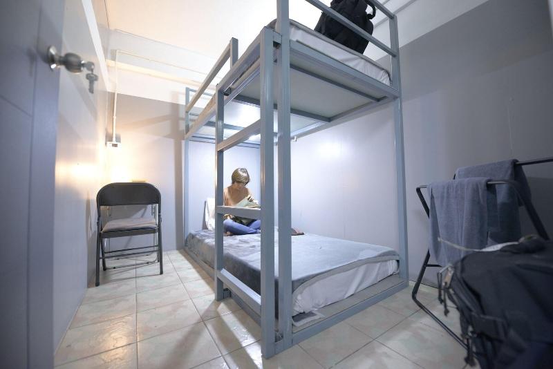 Отель Soundsleep Hostel