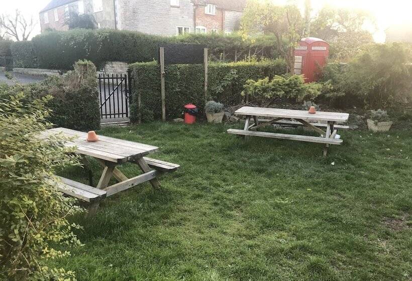 فندق The Old Pound Inn