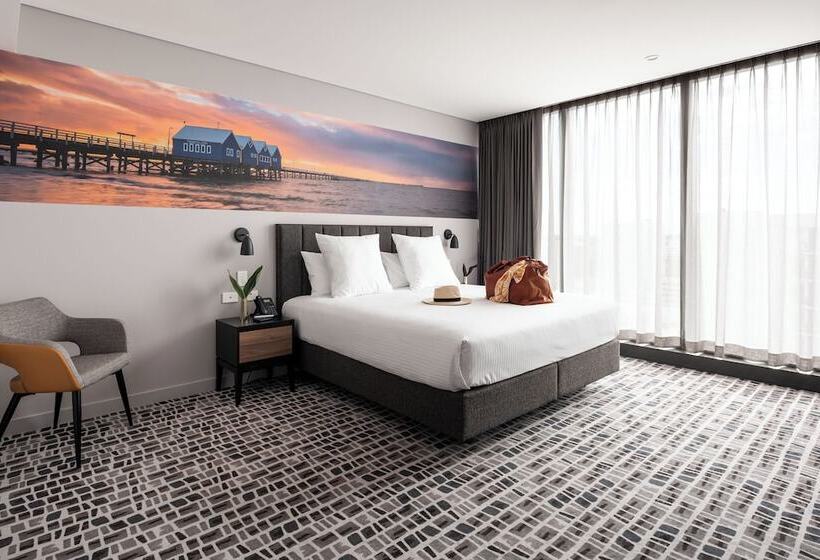 Novotel Perth Murray Street