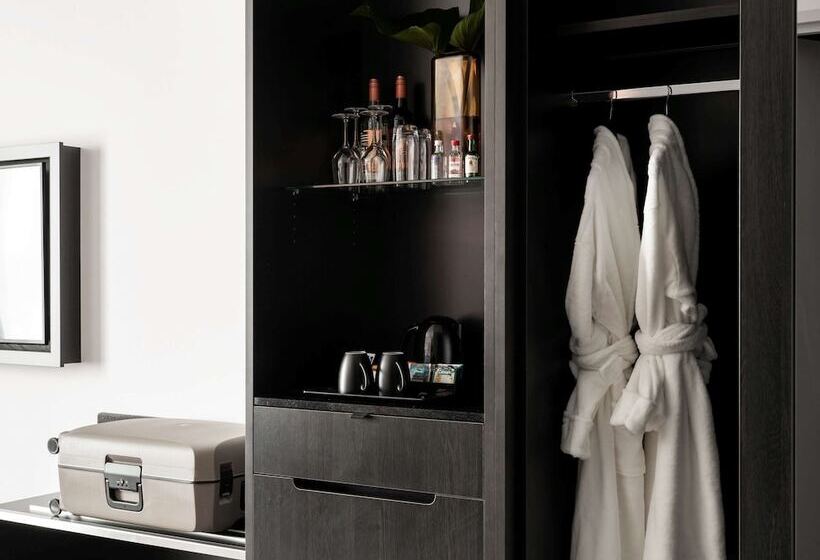 Novotel Perth Murray Street