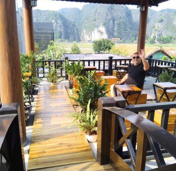استراحتگاه Tam Coc Marina Villa