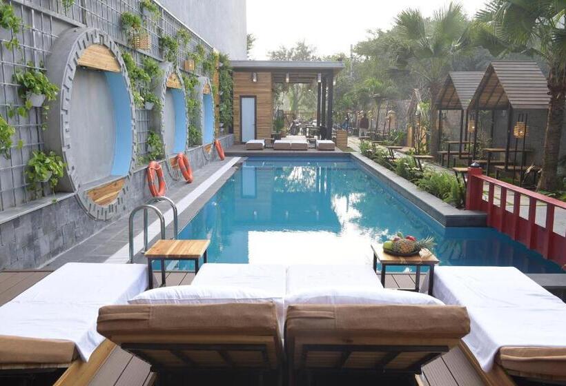 استراحتگاه Tam Coc Marina Villa