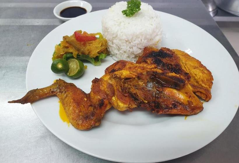 בית מלון כפרי Layag Resort